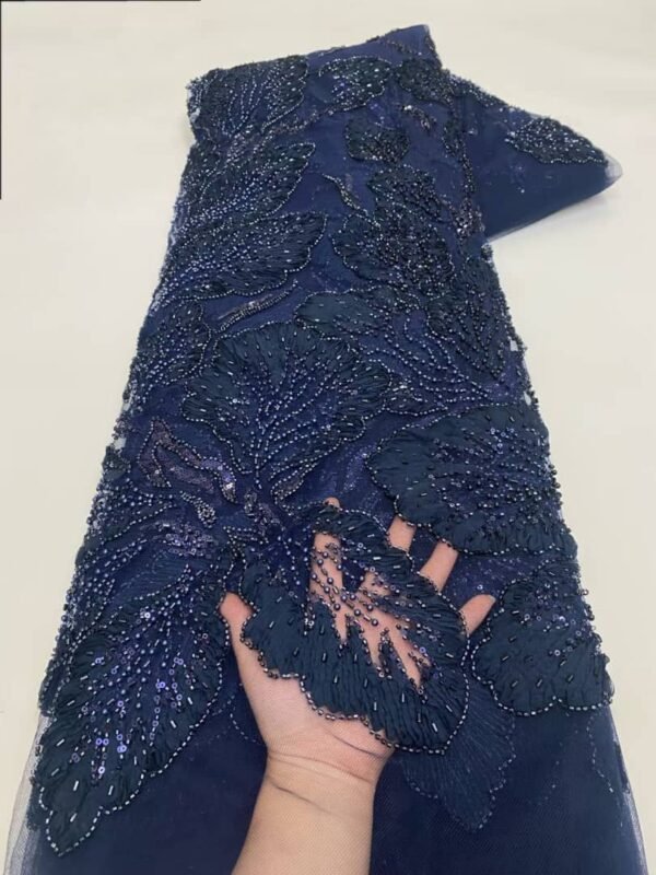 Dentelle Perlée Florale