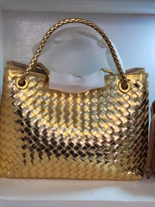 Sac cabas tressé métallisé Doré
